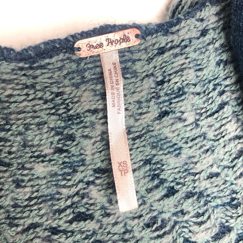 Free People Kai Pom Pom Hooded Cardigan Size XS - Picture 4 of 10